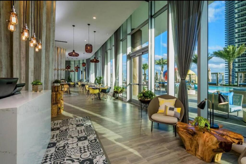 Direct Oceanfront Condo - Hyde Resort Холивуд Екстериор снимка